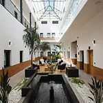 Guadalupe 15 By Magno - Penthouse With Private Solarium & Jacuzzi