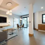 Guadalupe 15 By Magno - Penthouse With Private Solarium & Jacuzzi