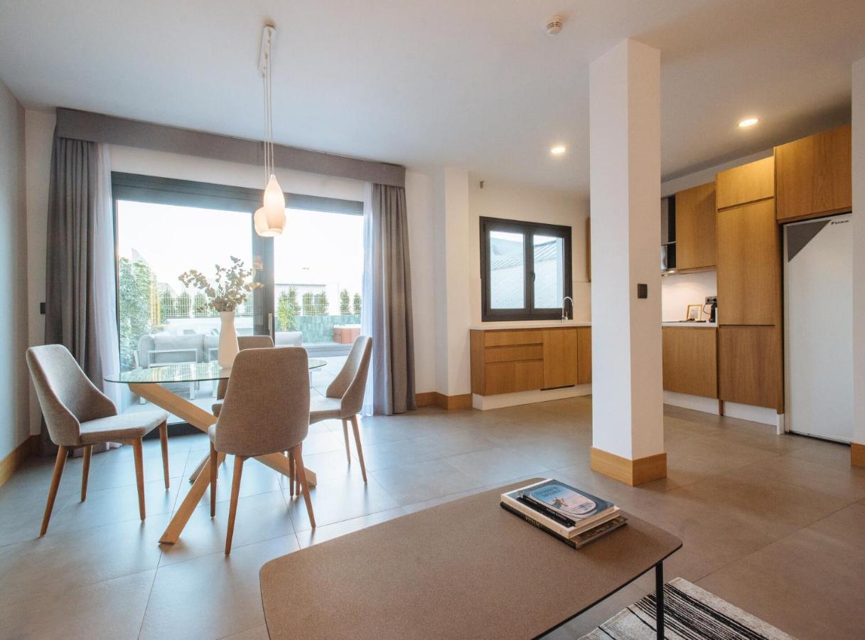 Guadalupe 15 By Magno - Penthouse With Private Solarium & Jacuzzi